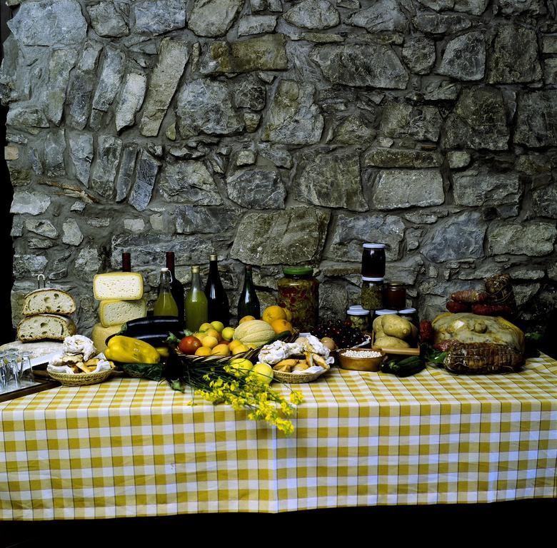Agriturismo L'Antico Casolare Castelcivita Exterior photo